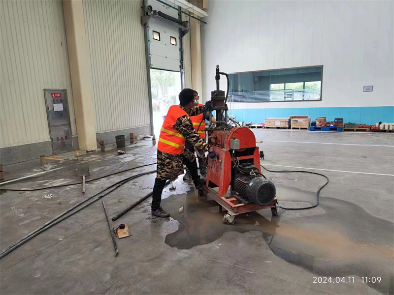 中阳厂房地面下沉塌陷注浆加固施工